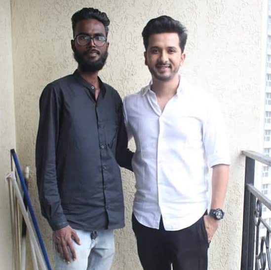 You are a greatest human being and an even better person I know. May God bless you with wonderful times ahead. I wish peace, happiness, great life. Happy Birthday <a href="/RjAbhee/">Abhijeet</a> Dada.
🎂❤️