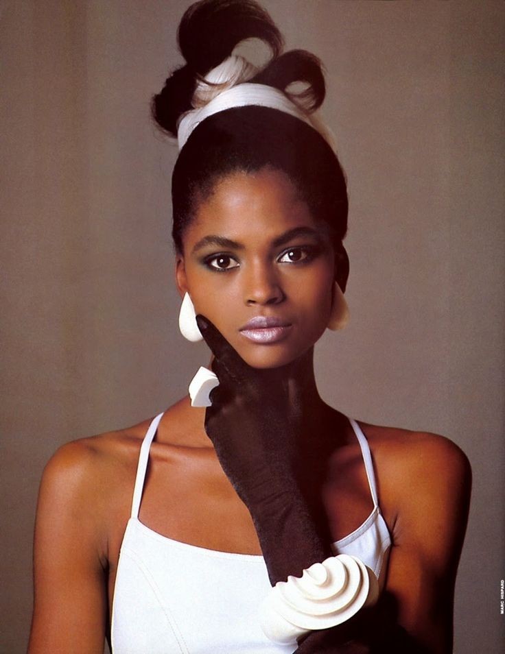 Karen Alexander. She started her modelling career at 16. She was also extremely outspoken about racism in the fashion industry at that time, becoming one of the first models of colour on Sports Illustrated.