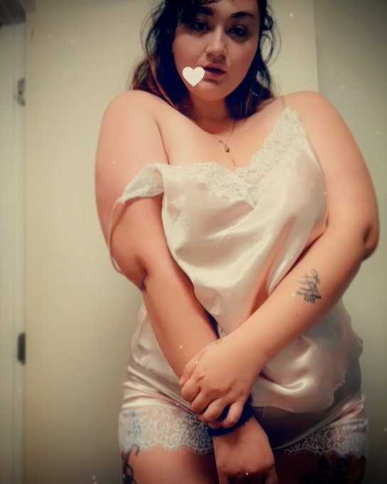 In love with this set 😍 https://t.co/mElDJ74NM9<a href="/tag/squirt"class="tags"><span>#squirt</span></a><a href="/tag/chaturbate"class="tags"><span>#chaturbate</span></a><a href="/tag/sexworkers"class="tags"><span>#sexworkers</span></a><a href="/tag/camgirlonline"class="tags"><span>#camgirlonline</span></a>