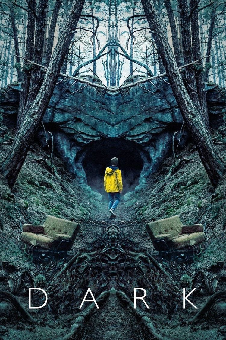 alsalt_99's tweet image. أحس بفراغ كبير بعد ما خلصت هذا العمل العظيم, واحد من أعظم المسلسلات إللي شفتها ..

نهاية جيدة وتحترم عقل المشاهد, ناهيك عن التصوير و الموسيقى إللي تدخلك في جو المسلسل ..

"ما نعرفه يمثل قطرة, وما لا نعرفه يمثل محيط"
أعظم مقولة في المسلسل ..

الوداع دارك 👋🏻❤

#dark3 #DARKseason3