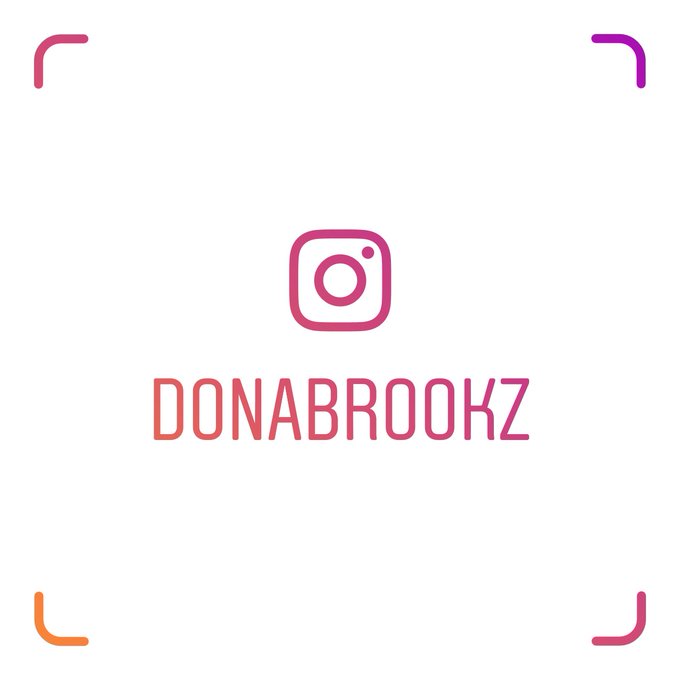 Donna Brookz’s pics and videos