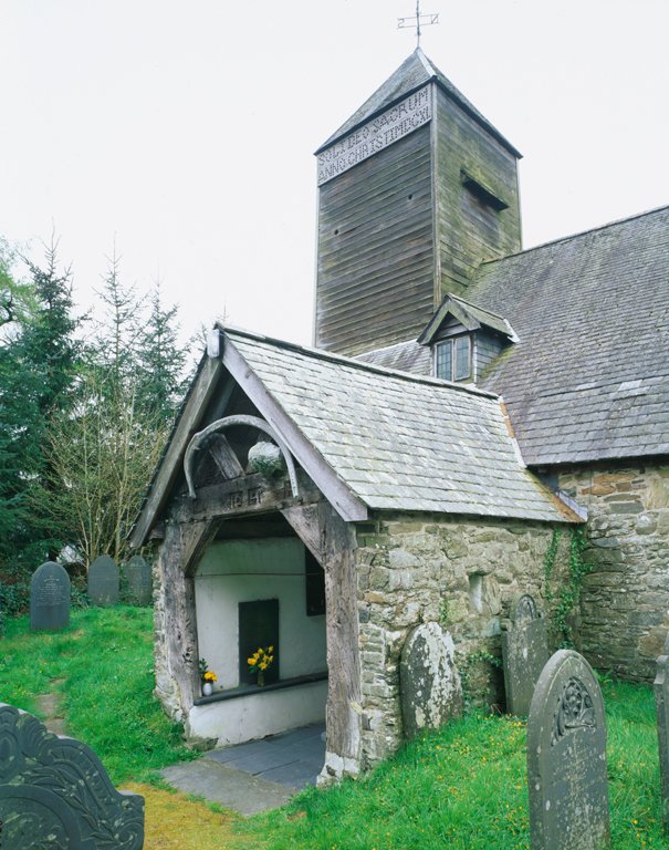 Davies is traditionally associated with the parish of Mallwyd, Gwynedd, where he was rector from 1604 until his death in 1644. He is buried at Mallwyd church, where a memorial was erected to him on the 200th anniversary of his death.