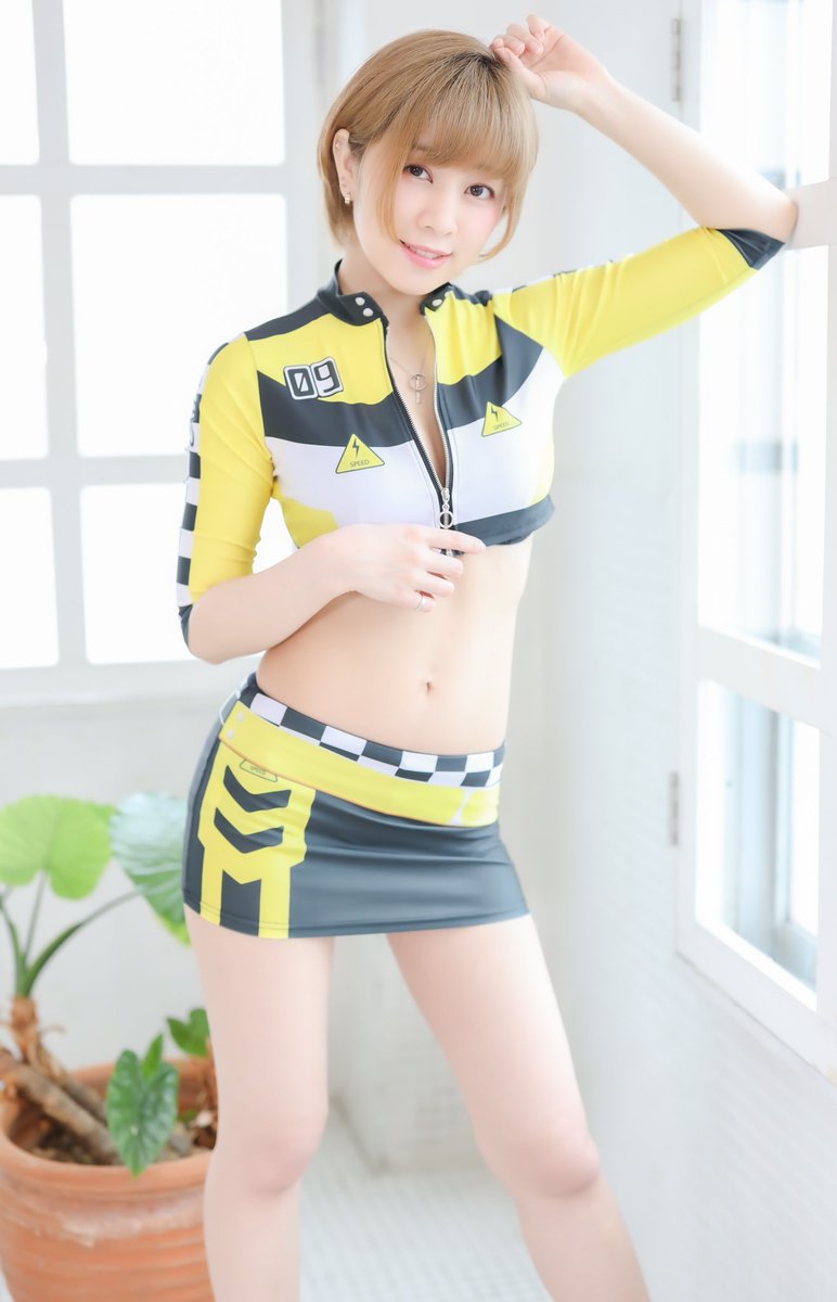 Twoucan 紅亜まりを讃えろ の注目ツイート イラスト マンガ コスプレ モデル