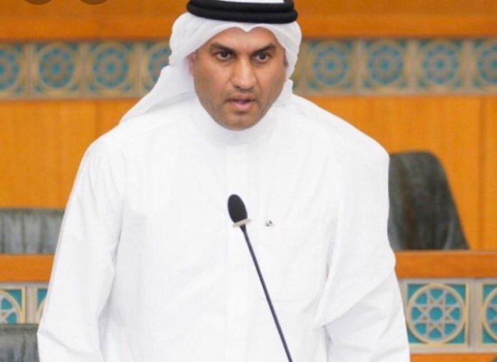 HQKTT4's tweet photo. من هو مرشح الدائرة الثالثة بشكل عام ومرشح الكنادره بشكل خاص لمجلس 
أمة 2020 

عبدالكريم الكندري    🔁 

عبدالله الكندري         ❤️

#مجلس_الأمة https://t.co/QnvMpwRRwN