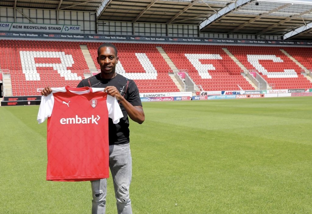 V9 Academy tweet media