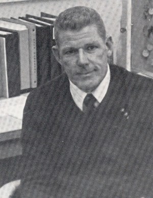 RMAC_SPORTS's tweet photo. Bruce Allison | Coach/Administrator @MinesAthletics | 06'
The Director of Athletics at CSM from 1976-95, Allison served as the head men's lacrosse coach for the Orediggers from 1976-91 & again from 1992-94. #EverythingElevated #RMACHOF
https://t.co/lZckqbLlhN https://t.co/RO0avol6Ou