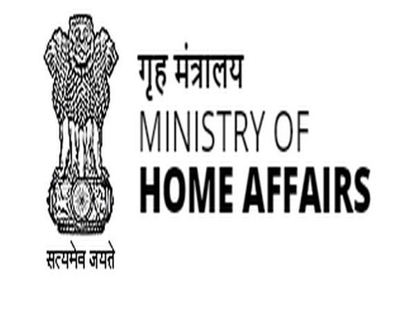 ANI's tweet photo. MHA, in a letter to Union Higher Education Secy, today permitted conduct of exams by universities&institutions. The final Term Exams are to be compulsorily conducted as per UGC Guidelines and as per the Standard Operating Procedure approved by Union Ministry of Health: MHA https://t.co/mTHWTy0GZ3