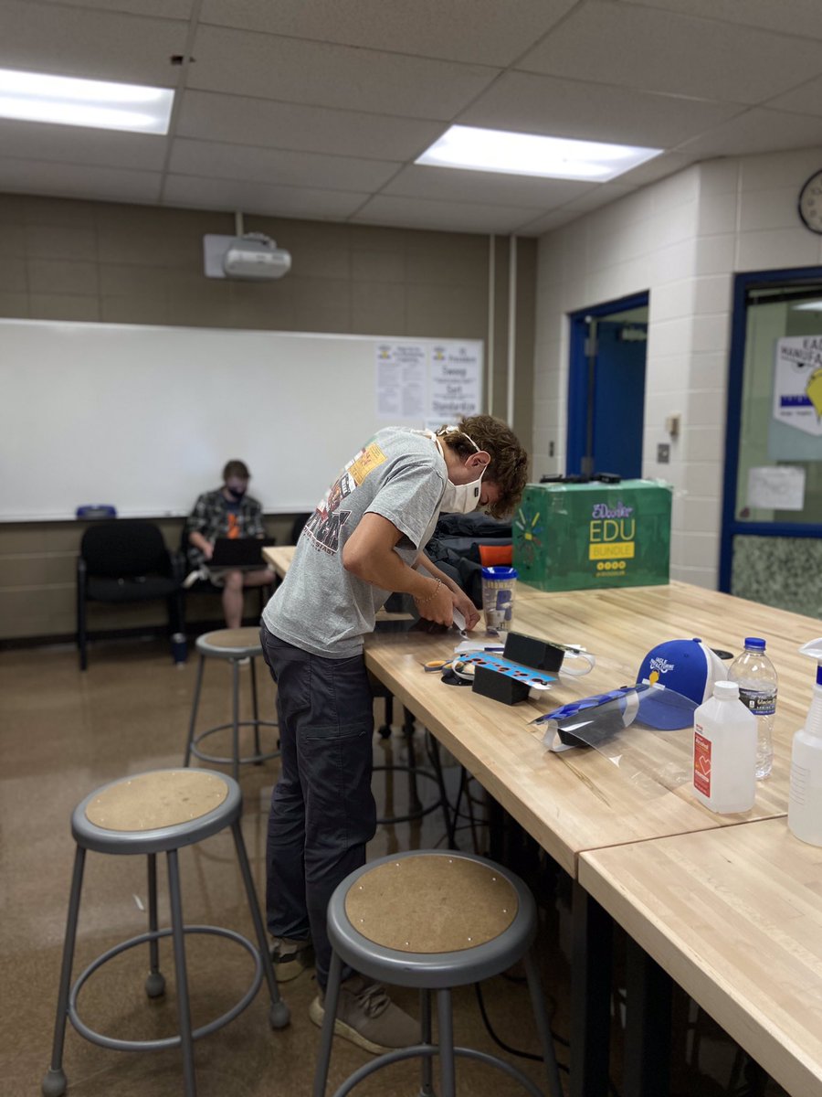 BCEagleMfg's tweet photo. We are glad to be back in business today! If there is anything we can help you with, or if anyone is interested in learning more about us, feel free to send us a message! #studentranbusiness  #minimill #manufacturing #engineering  #faceshield #engineering #admin #business https://t.co/FqXtpH5VDp