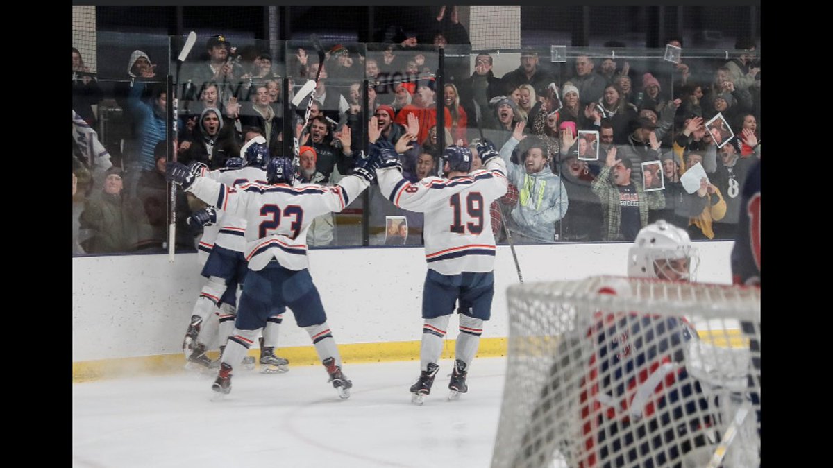 ABuzoverya's tweet photo. Truly excited for the next 4 years #HobartHockey @HobartHockey https://t.co/btoCEo6LGq