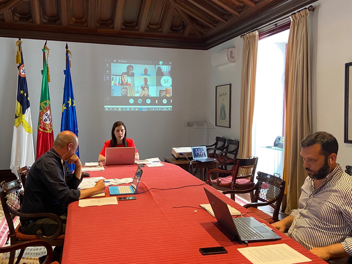 With the safe distance the 7th #Azores regional stakeholders meeting of the Islands of Innovation project begins 
⁦<a href="/Islandsofinnov7/">Islandsofinnovation</a>⁩ ⁦<a href="/INTERREGTweets/">Interreg Tweets</a>⁩ #interreg #innovation #COVIDー19