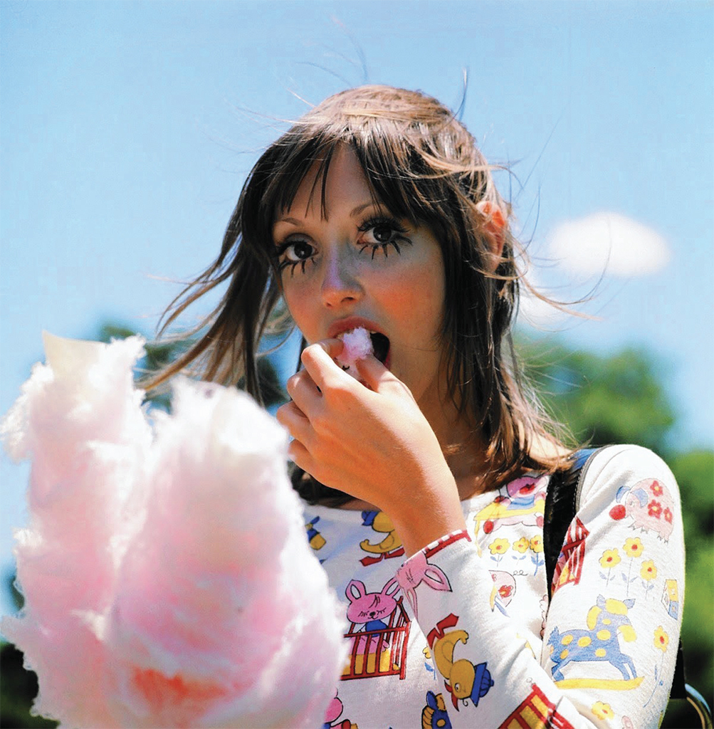 just remembered this pic of Shelley Duvall exists again so here you go