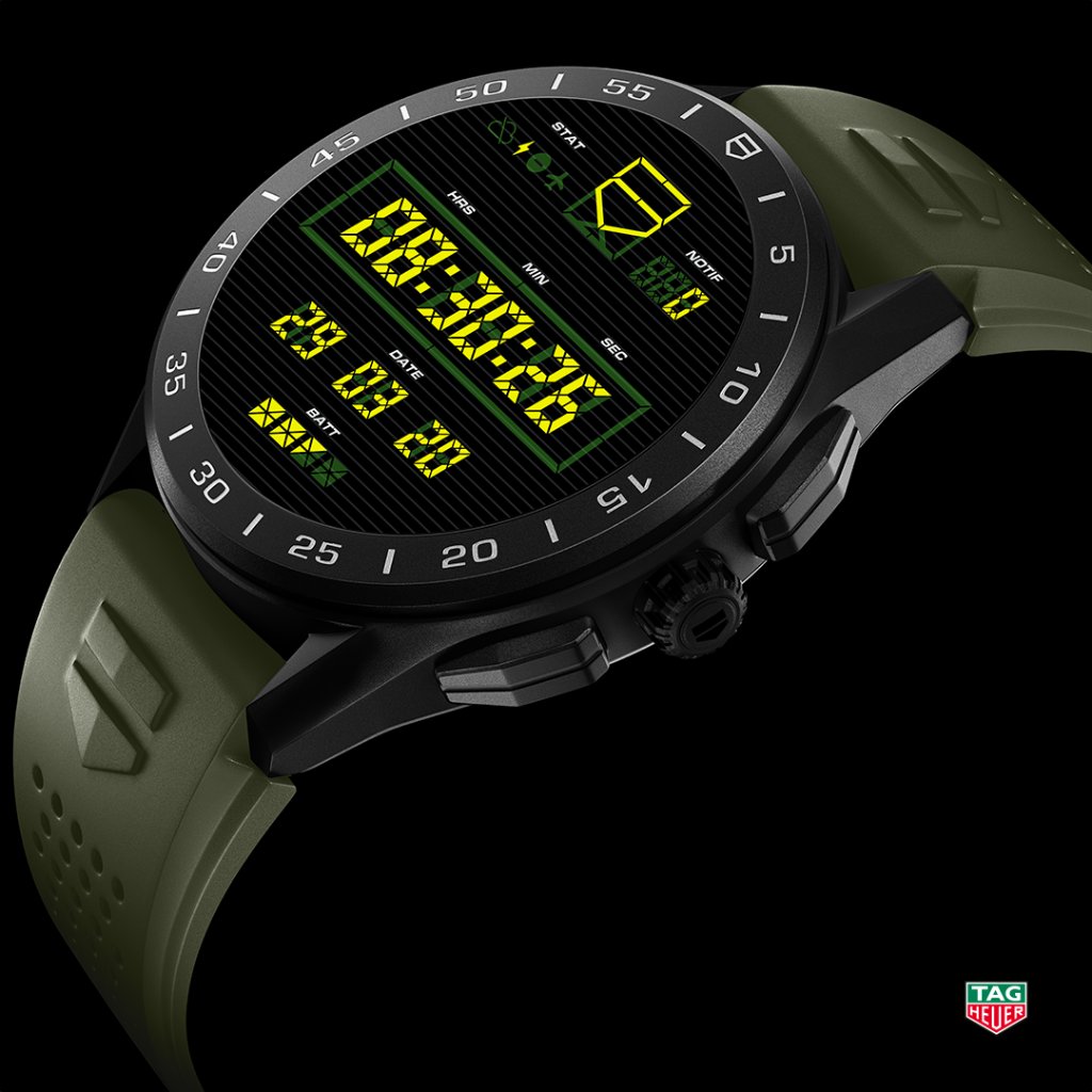TAGHeuer's tweet photo. Beat the summer heat with flying colors. 

With the new #TAGHeuerConnected straps and watch faces, you can customize your look and make it your very own! What's your favorite combination?

Discover all the stunning possibilities at: https://t.co/nX1eQ0mBx3 https://t.co/Wq4dtE60bm