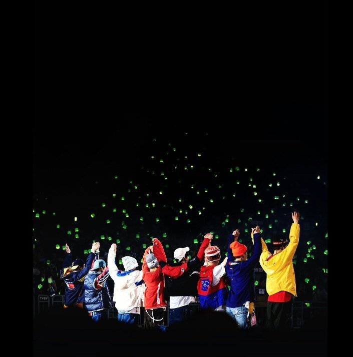 biububbb's tweet photo. Mis bubus cumplen años! Hoy hace 4 años estaban en el primer escalón al triunfo y hoy ya han llegado a más allá de la cima. No estuve con ellos desde sus inicios pero los apoyaré por siempre  Feliz aniversario nct 127💗🌱 #4YearsWithNCT127
#HappyBirthdayNCT127 https://t.co/SMYs1ZFefn