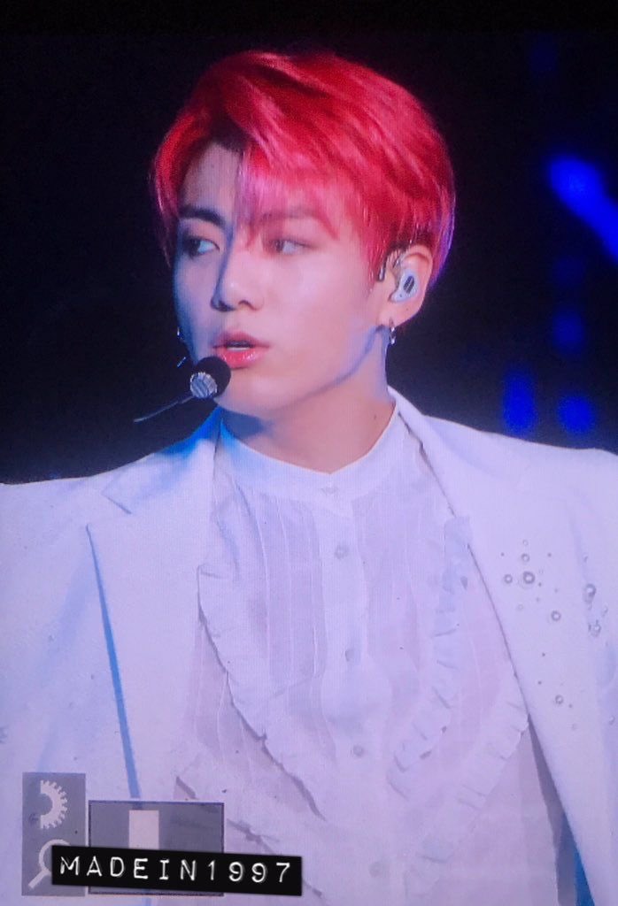 ♡ last but not least, cherry koo... do i even have to explain myself LOOK AT HIM and then look at the strawberry vanilla chocolate.. a clear match ♡