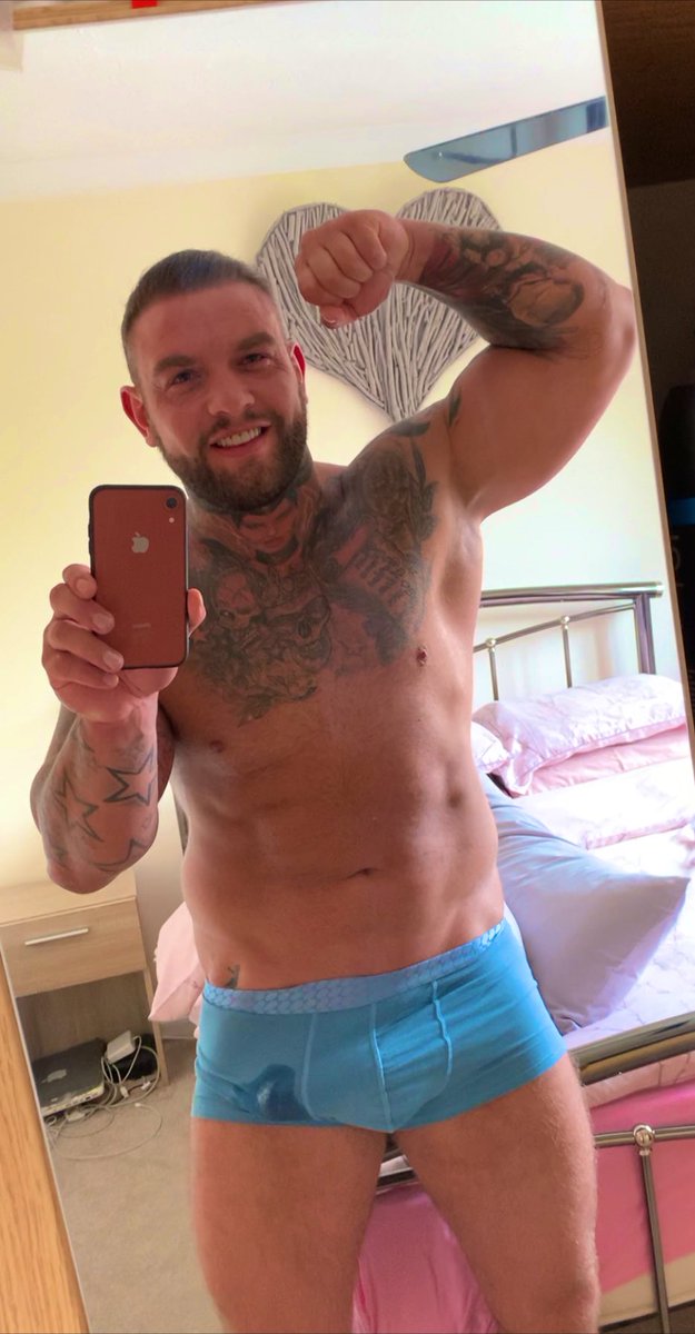 Andy lee onlyfans