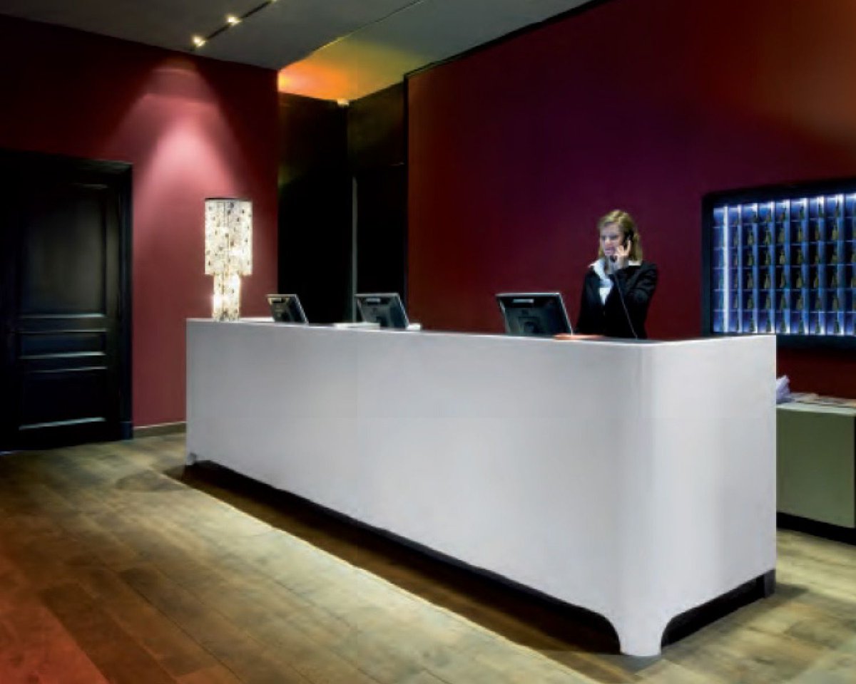 HallmarkBldgSup's tweet photo. Create a great first impression when you choose Corian® Solid Surface for hotel lobby areas! Designers love Corian® for its hygienic properties, practicality and design flexibility. Learn more: https://t.co/jEu3rAEIO7 #coriansolidsurface #hygenicdesign #hospitalitydesign https://t.co/9R4u9oJ61k