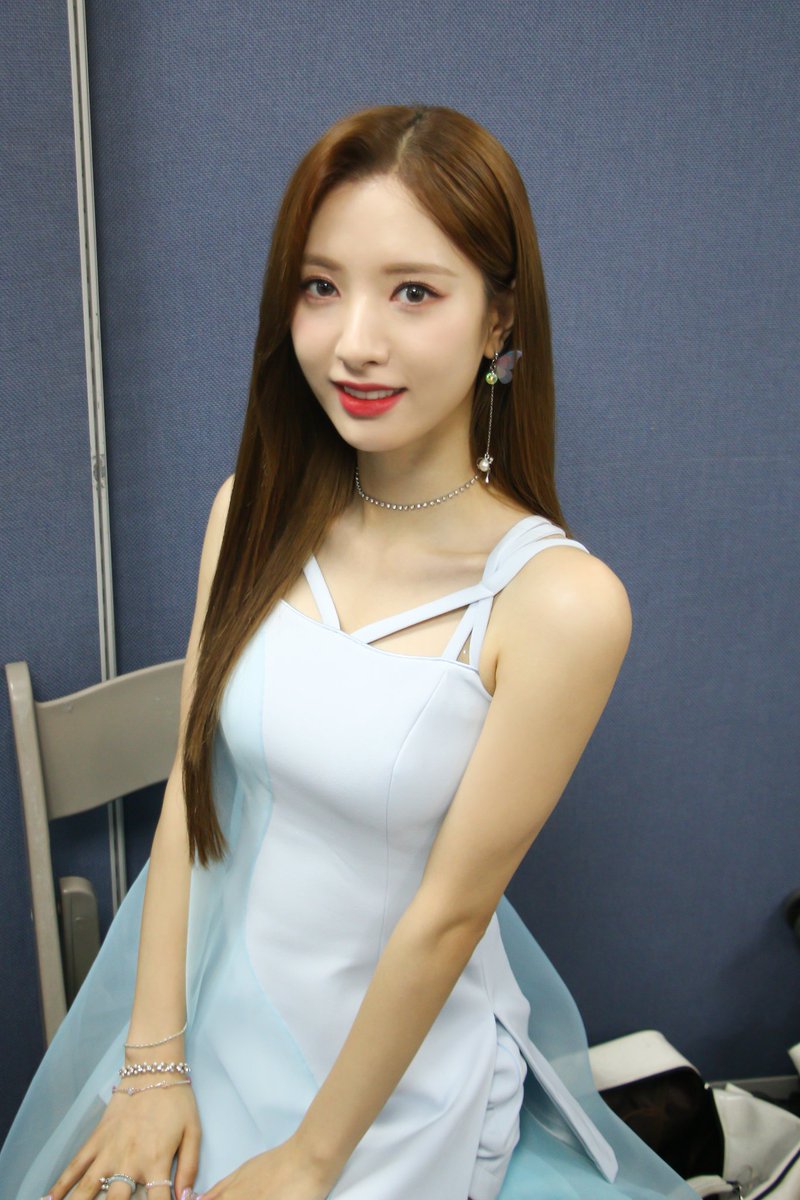 bona pics 🍒 tweet media