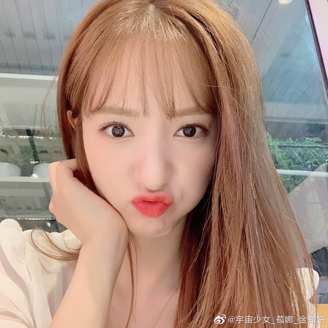 bona pics 🍒 tweet media