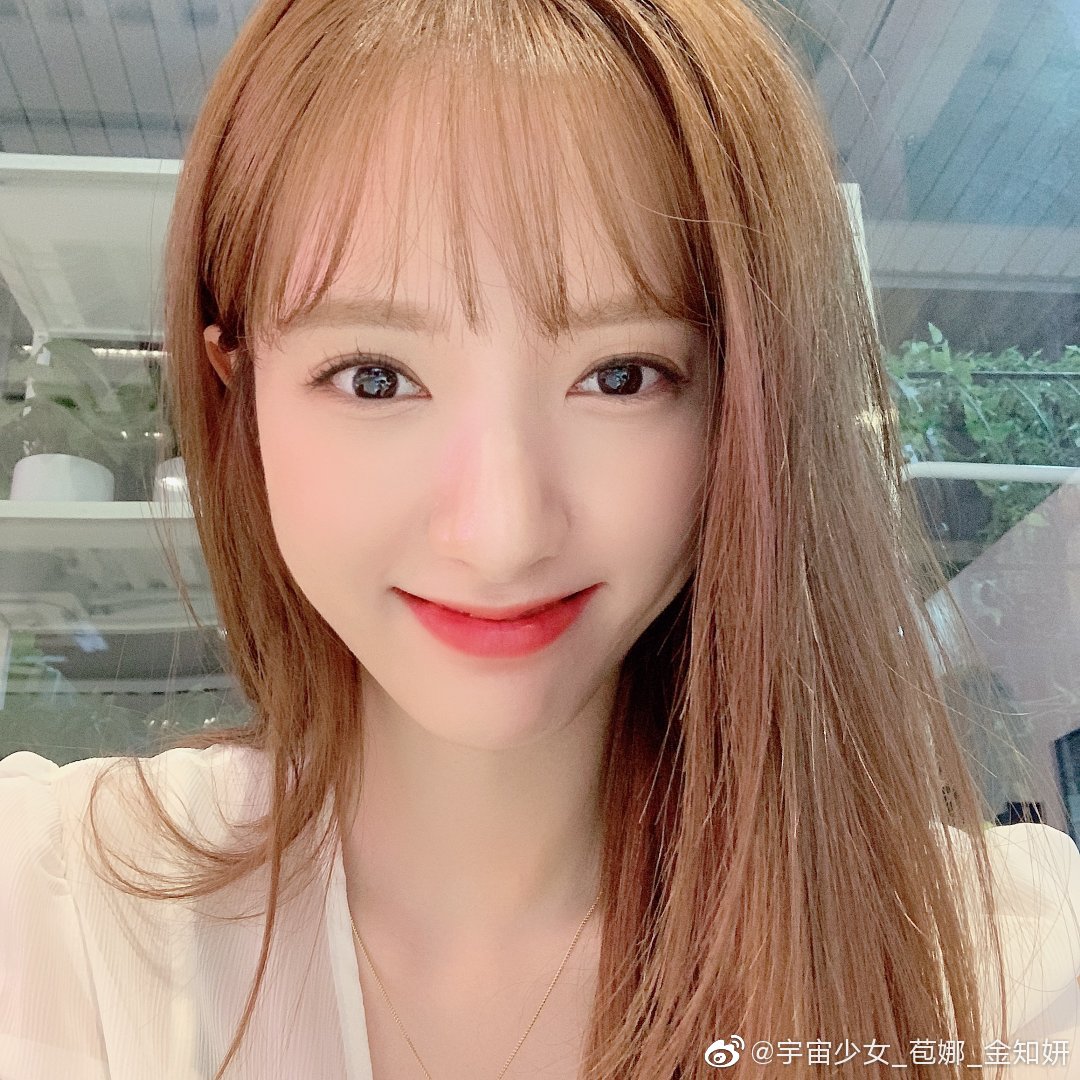 bona pics 🍒 tweet media