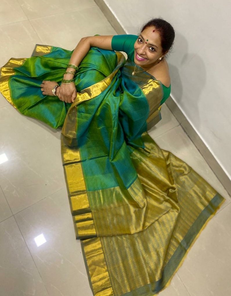 geethuparasaram's tweet photo. #SareeTwitter
#loveforsarees
#lockdowntimepass
#Global100sarispact https://t.co/g3b25BqFDj