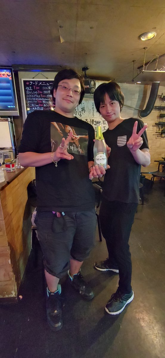 natsumi52465297's tweet photo. めでたく30歳になりましたー
今年は江古田のDターゲットさんでお祝いしてもらいました!
30代初日はマギカラッシュで迎えたので、今年もいい一年になりそうですねー
#DTARGET https://t.co/HCq5rFpBj4