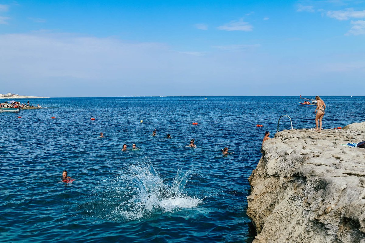 Located near Marsaxlokk on the south-eastern side of Malta, St. Peter’s Pool is a horse-shoe shaped rock formation that, due to erosion over the years, has created quite the tranquil swimming spot—and you can read all about it in my latest post on toothbrushtravels.com ☀️