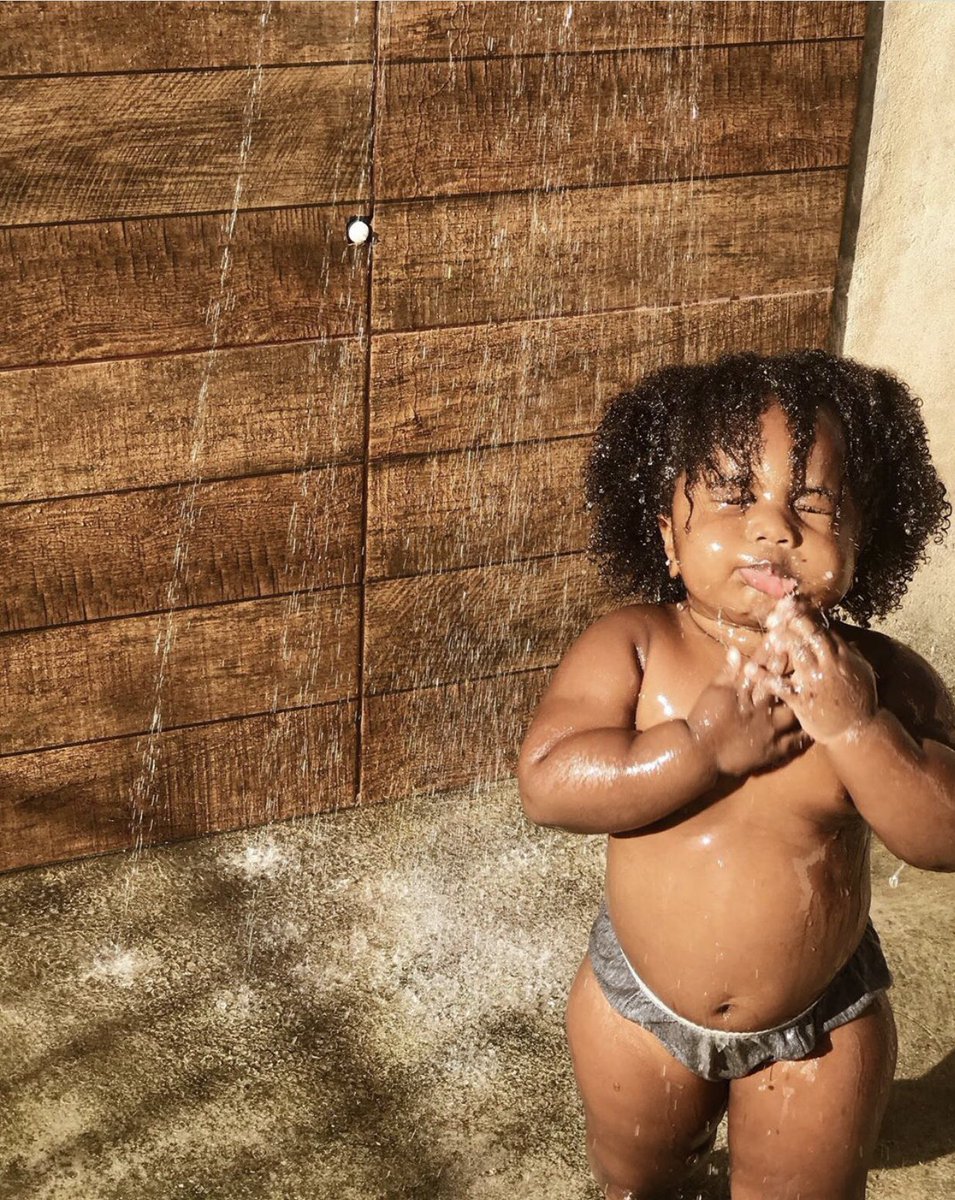 aisabelladuarte's tweet photo. Minha delicinha 🤎 https://t.co/ycbJFfaEA3