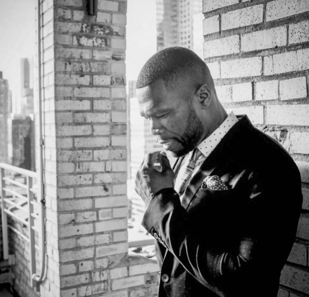 vishmidia's tweet photo. Hoje é aniversário da lenda 50 Cent. O artista está completando 45 anos 💪🏾💯🔥 https://t.co/U6JgFi2BEW