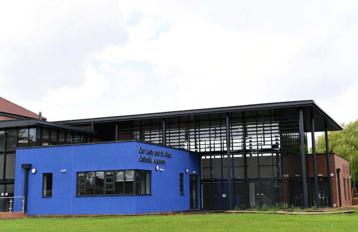 InterclassGroup's tweet photo. Great to see #teaminterclass completing this fantastic extension at Our Lady & St Chad Catholic Academy, Wolverhampton. Congratulations and well done to all those involved! @WOODGOLDSTRAW #newbuild #construction #midlands #education #teaminterclass #handover #schools https://t.co/yZFLVugLPz