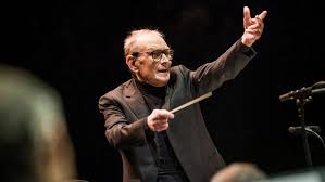 marcomariascott's tweet photo. Muere Ennio Morricone: el mundo llora su genio
Escucha el homenaje de Radio Perché, @radioxke al grande italiano
https://t.co/zg25Rv4YPI https://t.co/wXI1cGOpmm