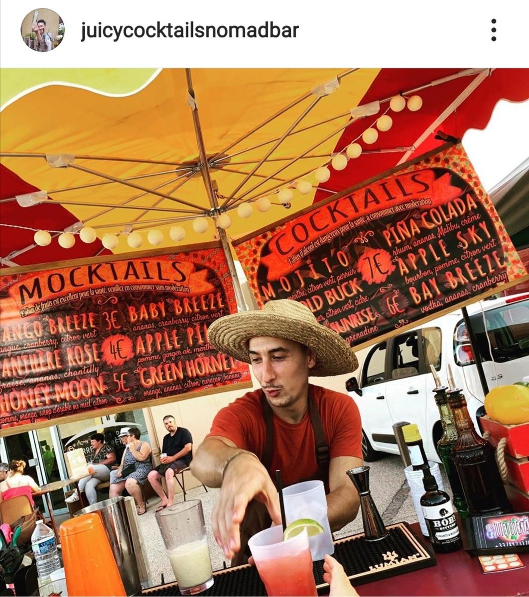 Karoka237's tweet photo. 🧶Le 23, 24,et 25 juillet en collaboration avec "Juicy Cocktail Nomade Bar" nous organisons trois soirées cocktails 🍹🍸... Laissez vous emporter par la saveur "emblématique" du "John collin's"😋.
Ps: CHAQUE SOIR 20 SHOTS OFFERTS.
#youneedit #camburger #karoka237 #cocktailsnight https://t.co/bUWEtaKFSd