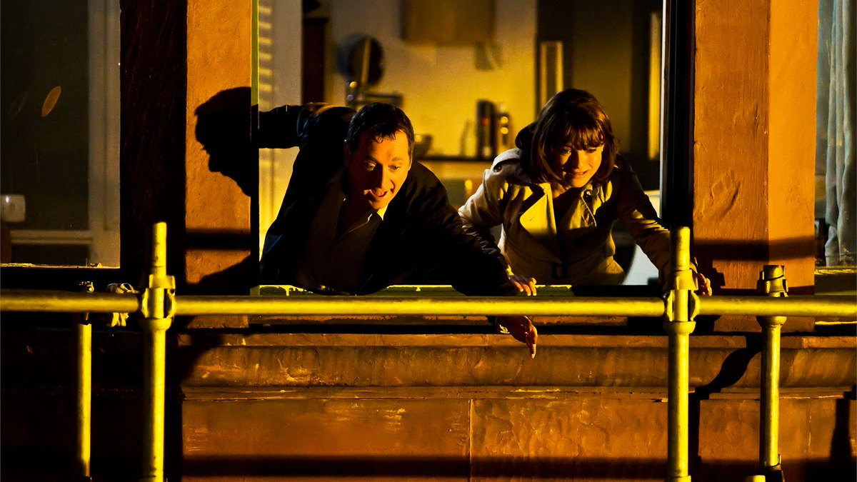 bbcrivercity's tweet photo. In tonight's #RiverCity Rewind episode, Lenny and Lydia watch on hopelessly as Ewan Murdoch falls to his death.

Tune in from 10pm - and find out more here: https://t.co/mQH3V2YqNY https://t.co/SY3d4FY5sM