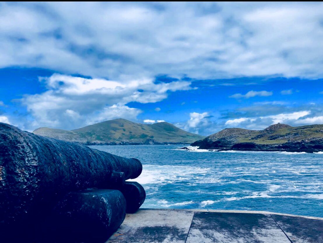 TheresaWriter's tweet photo. @todayInIreland @ValentiaIsland @WAWHour @wildatlanticway Its magic is tangible. #valentiaisland is steeped in folklore. One very special place. #magicalireland #gowest https://t.co/sDpomkNei8