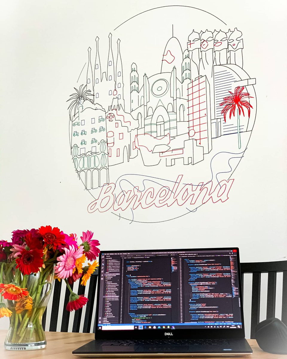 Scribit_Design's tweet image. This is how (IG ozgewhocodes) switches from #codingmode to #vacaymode with Scribit 💃
''The robot can be controlled via the #Scribit application for things like calibration and picking images. I like it very much.. Thanks Scribit for making this cool little robot!'' - Özge K