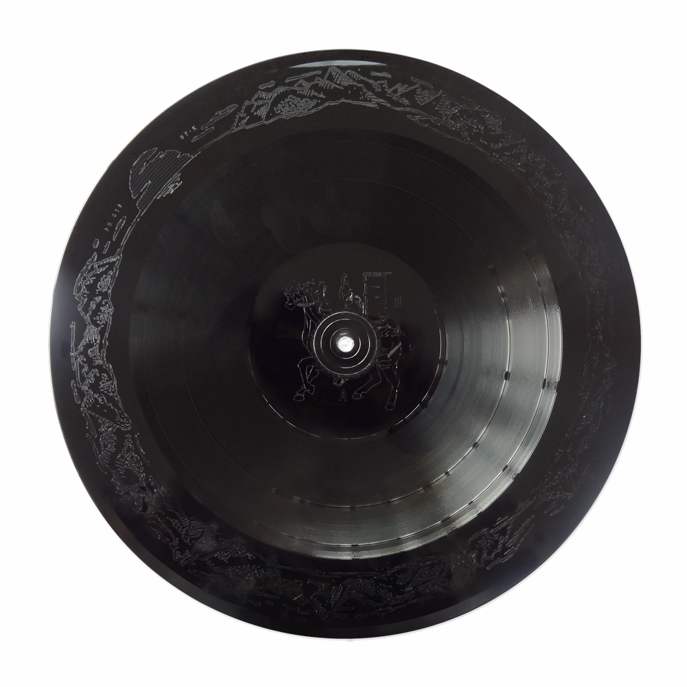 phantasysound's tweet photo. #PH18 – @babeterror ‘Knights’ EP
Babe, Terror: "Inspired by the U remixes, I composed a new 'Knights' in two days, which is the version you know."
Stream and read more from Babe, Terror about PH18: https://t.co/C9nFE4vMEt https://t.co/6JbEXtm2fY