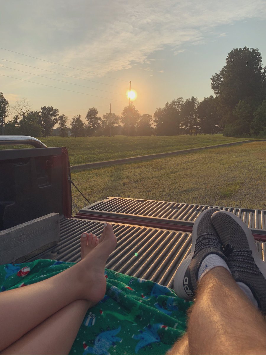MorganBlack1's tweet photo. ☀️💛 https://t.co/745jqeYebW