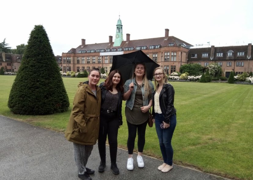 4theloveofgeog's tweet photo. 1y ago today, I went to the Open Day @LiverpoolHopeUK, to take a look around the campus I would be studying my PGCE. Today I received the results for my final MA assignment of said PGCE. We did it! 🥳 @MissRileyHist @MissMorganGiles (and Miss Walsh) @HopeTeachers @stpatsalliance https://t.co/GIGovdSw6l