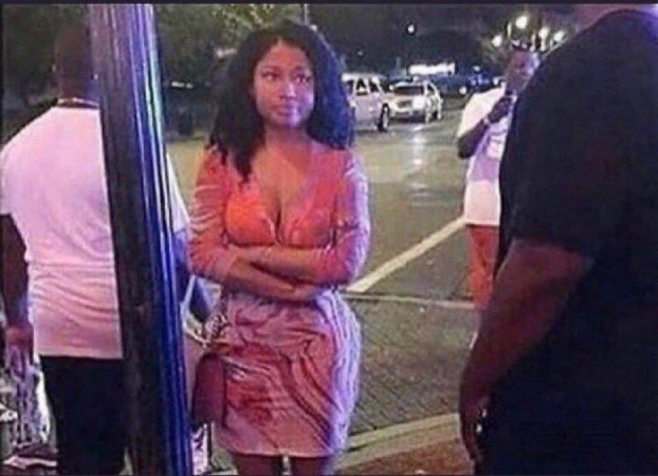tinaturttle's tweet photo. Talking to a hood dude all fun and games until he got you in the trenches posted with him and his boys like this. https://t.co/LKnOuW2VWS