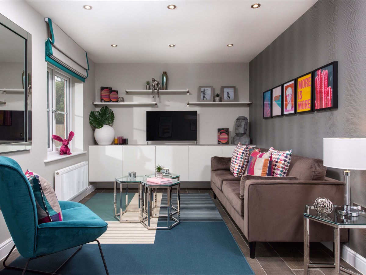 IMinteriors's tweet photo. Bright and vibrant living area using a combination of Fuchsia and Teal. Featuring fabrics by @harlequinfw 

#Interiordesign #Interiordesigner #Interiorstyling #Design #Homeinteriors  #Homedesign #Vibrantdecor #Homedecor #Showhomeinterior #Showhomedesign #Showhome https://t.co/oq3ngE8Rj9