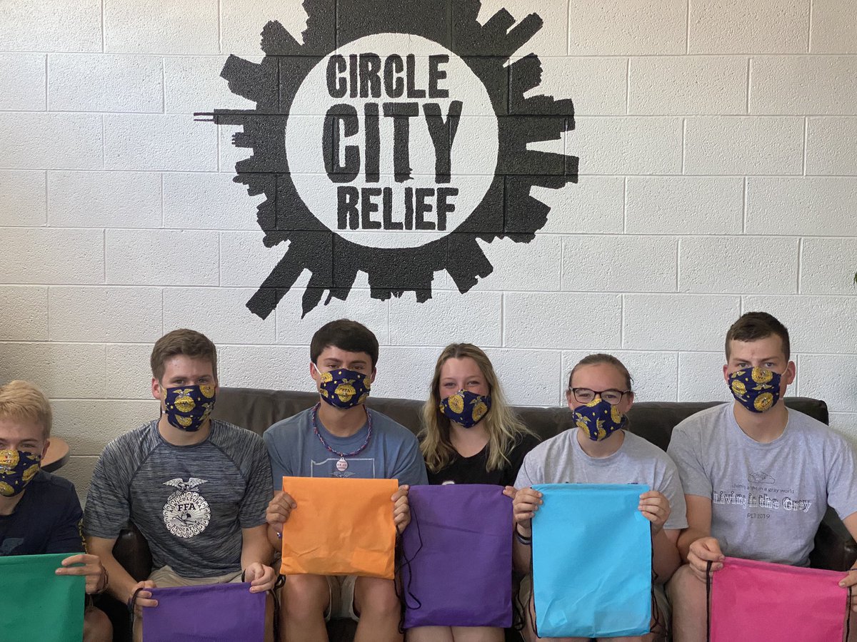 IndianaFFA's tweet photo. Thank you to National FFA, Cargill, Land O’Lakes, Ceres Solutions, and City BBQ for sponsoring our Blessing Bags. These bags were made during our State Day of Service, contained hygiene products for those in need, and were donated to groups in the Indianapolis and Lafayette area. https://t.co/YHNELZkrRZ