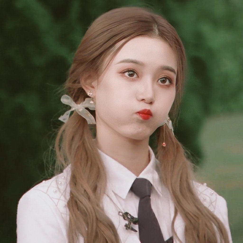 TwinkleYiyangTH's tweet photo. เว่ยอีทุกคนฟังทางนี้ค่ะ!!!!! สำคัญ!!!!
พรุ่งนี้ 07/07 เป็นวันสำคัญของทางจีนนะคะ ให้ทุกคน งด(exclamation)โพสต์สื่อต่างๆ ใน weibo ทุกกรณีเลยนะคะ เปลี่ยนมาเทรนในTwitter กันค่ะ สำคัญกับน้องมากจริงๆ เพื่อไม่ให้ทางจีนมองน้องไม่ได้นะคะ ขอรบกวนทุกคนด้วยค่ะ🙏
#YIYANG #Xuyiyang #อี้หยาง https://t.co/NbPqmrLy99