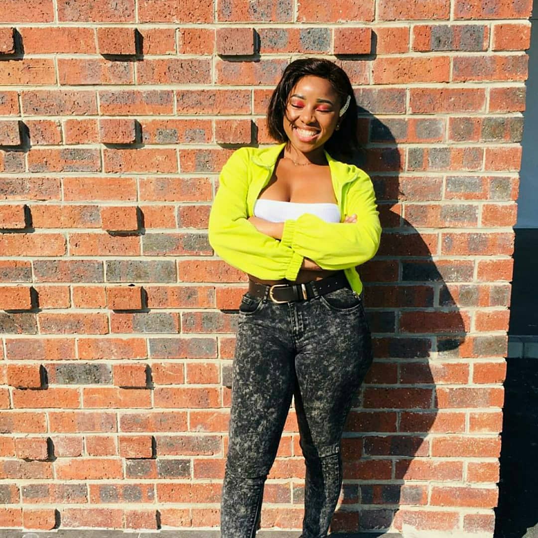 miiniimousex's tweet photo. Intombi yom'Zulu onemali😌💰😎 https://t.co/uK4dzPalnu