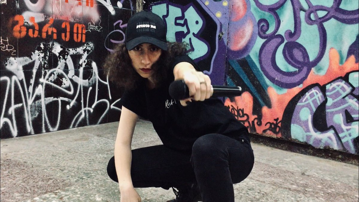 YOONKIED's tweet image. “𝐓𝐡𝐞 𝐬𝐭𝐮𝐝𝐢𝐨 𝐢𝐬 𝐦𝐲 𝐩𝐥𝐚𝐲𝐠𝐫𝐨𝐮𝐧𝐝, 𝐦𝐲 𝐩𝐚𝐫𝐭𝐧𝐞𝐫 𝐢𝐬 𝐚 𝐩𝐞𝐧 𝐚𝐧𝐝 𝐩𝐚𝐩𝐞𝐫“ - 𝐒𝐔𝐆𝐀 

{ #ARMYSelcaDay  #ARSD @BTS_twt } Drop your ARSD!