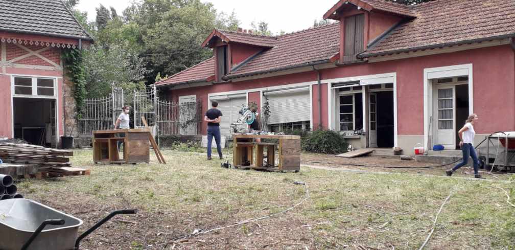 Prefet91's tweet photo. Visite préfiguration du #CAAPP (Cluster Art Architecture Paysage Patrimoine) : lieu d'expérimentation architecturale porté par @VilledEvryCourc et pour lequel l’État (contrat d'intérêt national-CIN 2019) a participé à hauteur de 500000€ pour l'acquisition du terrain. https://t.co/v1MtkUKFzO