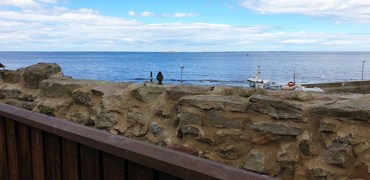 NUTHDepMatMedEC's tweet photo. #ExplorersRoad #BamburghCastleInn ♡ https://t.co/WO7VfbzioD