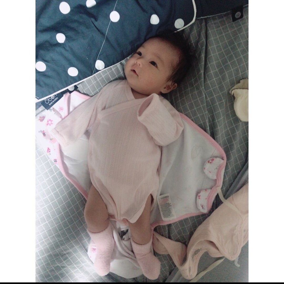 02WNHS's tweet image. 6 de Julho de 2020
17:07
Bem vinda ao mundo minha pequena Sunhee♡ papais te amam muito e estão muito felizes pela sua chegada, minha demoniozinha 💕
{@J30NJUNGK0oK}