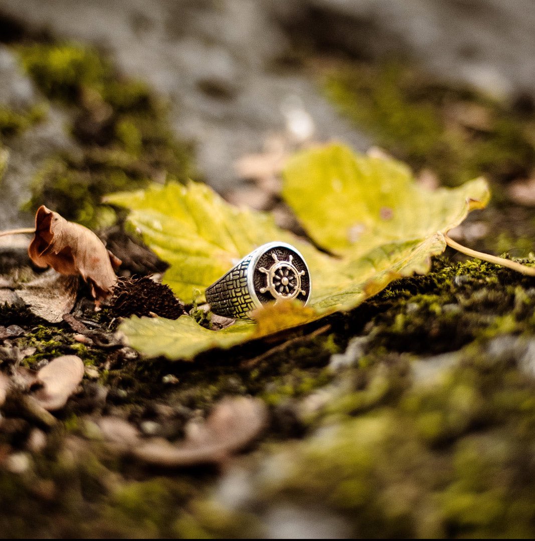 Feel like your outfit is missing something? Check out the Silver Sailor! Our new designed ring with limited availability.