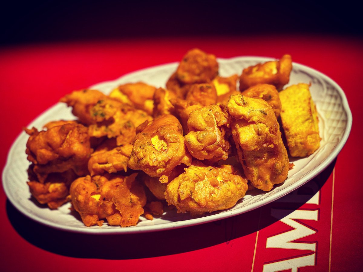 Paneer pakora🤤 #comida #food #instafood #foodporn #gastronomia #restaurante #foodie #fitness #gourmet #dieta #comidasana #amigos #chef #healthyfood #fit #instagood #delicious #yummy #like #saludable #comer #carne #delivery #delicia #comidadeverdade #comidasaudavel #comidasana