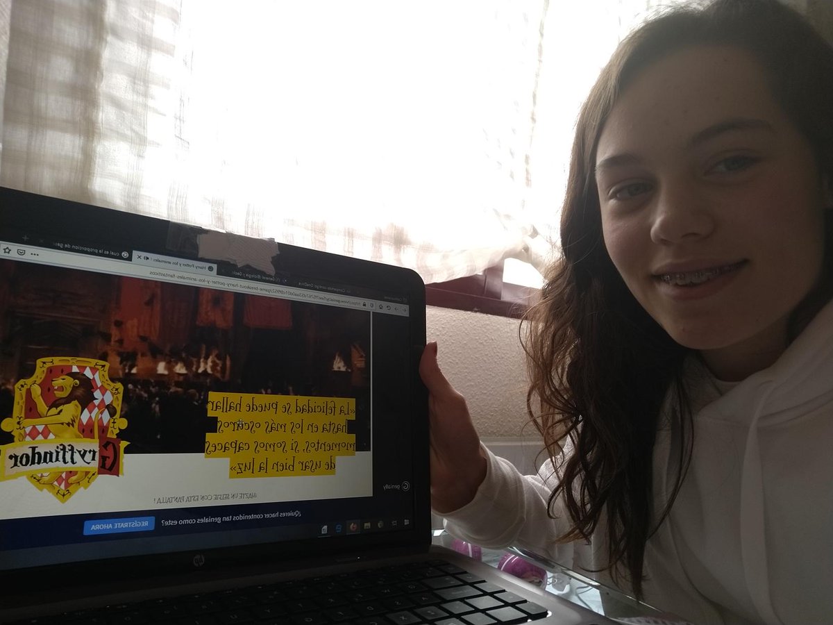 VrErasmus's tweet photo. Some students shared their selfie, thanks to @marinaumi for such ingeniuos activity. https://t.co/AEKgJENX7N