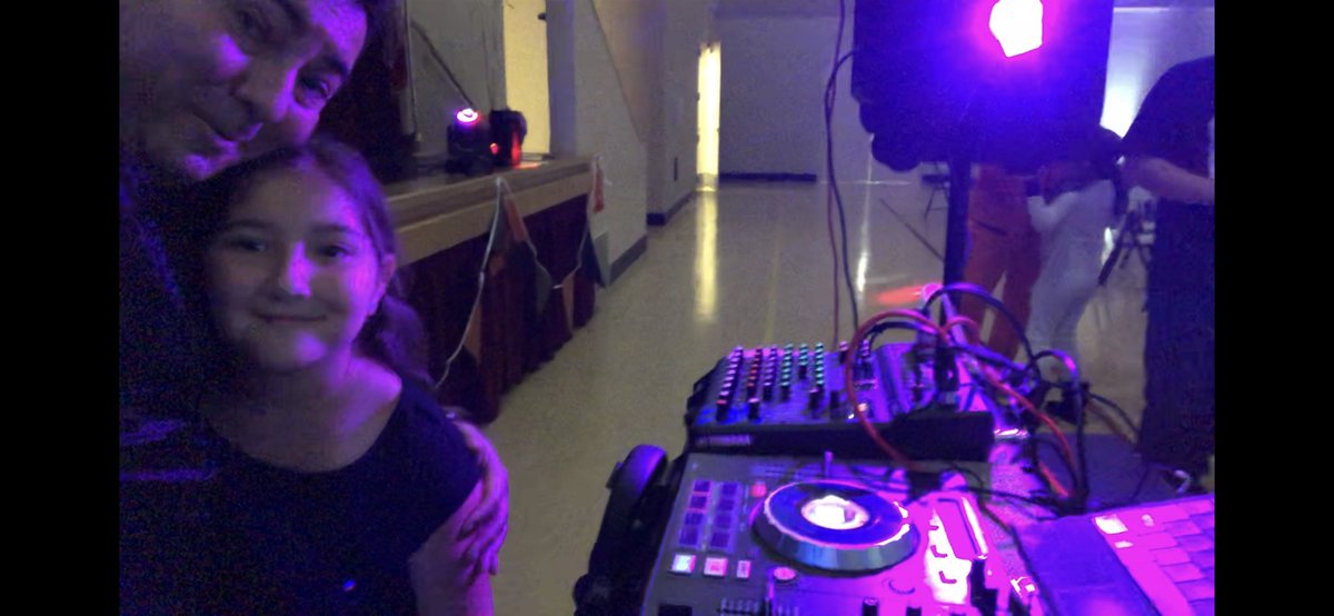 djmoonrox's tweet image. 